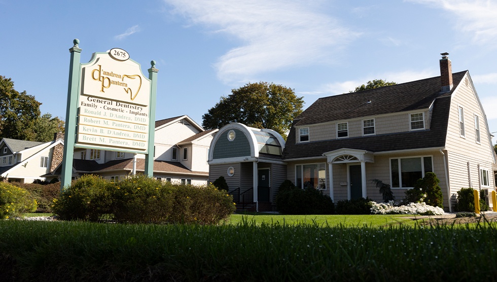 Outside view of Hamden Connecticut dental office building