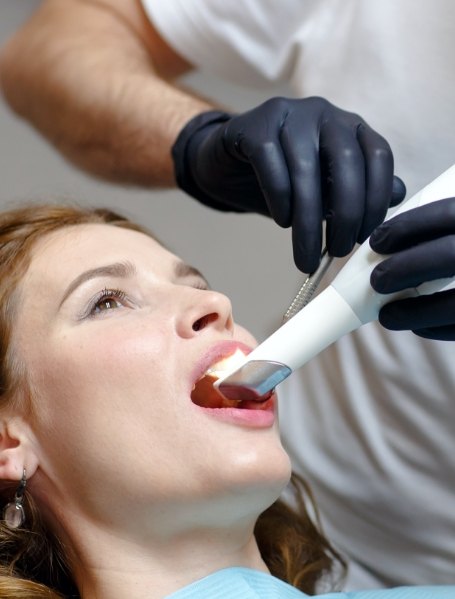 Dentist using digital impression system